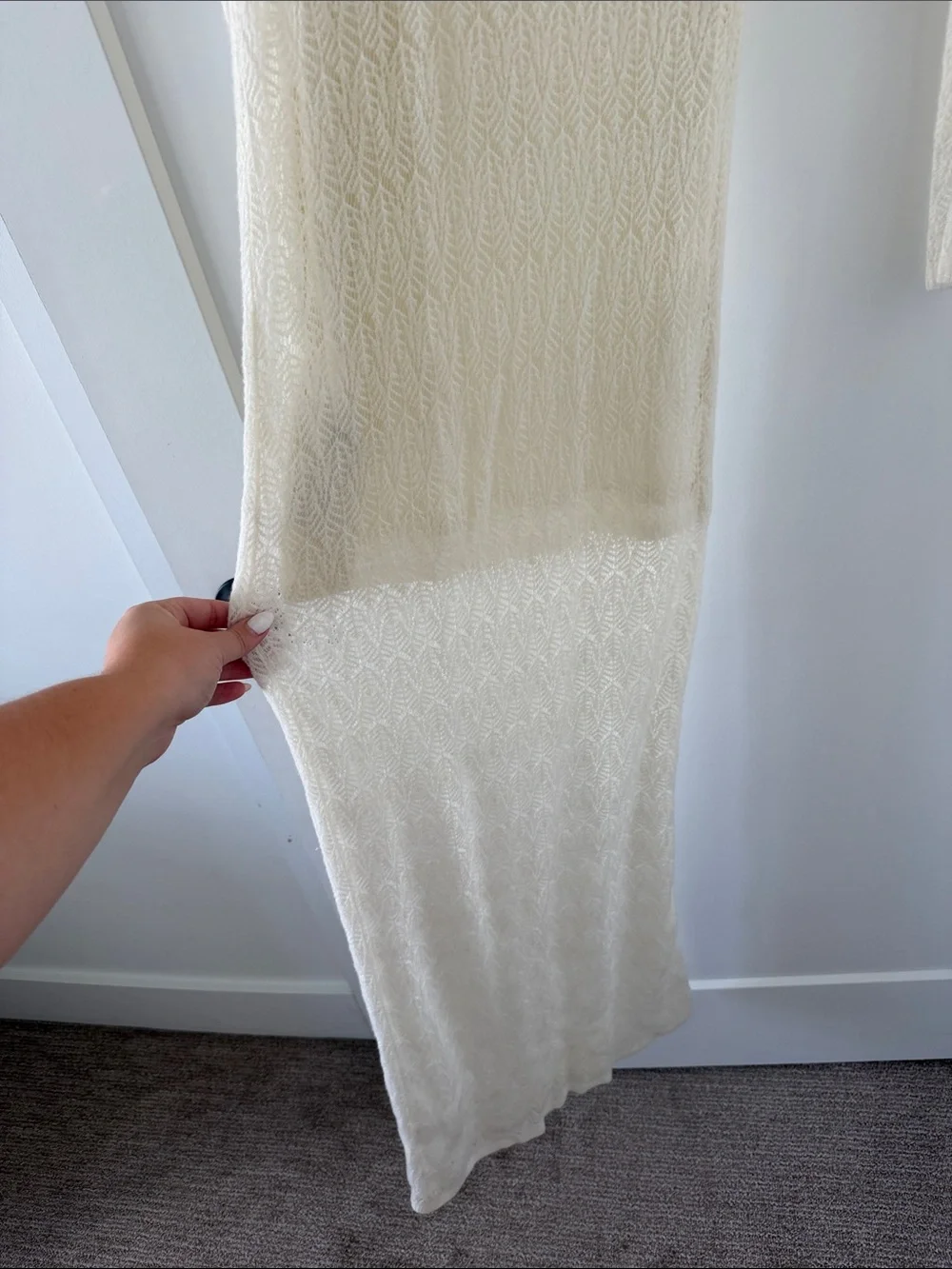 NWT Women's Cream Long Sleeve Knit Maxi Dress